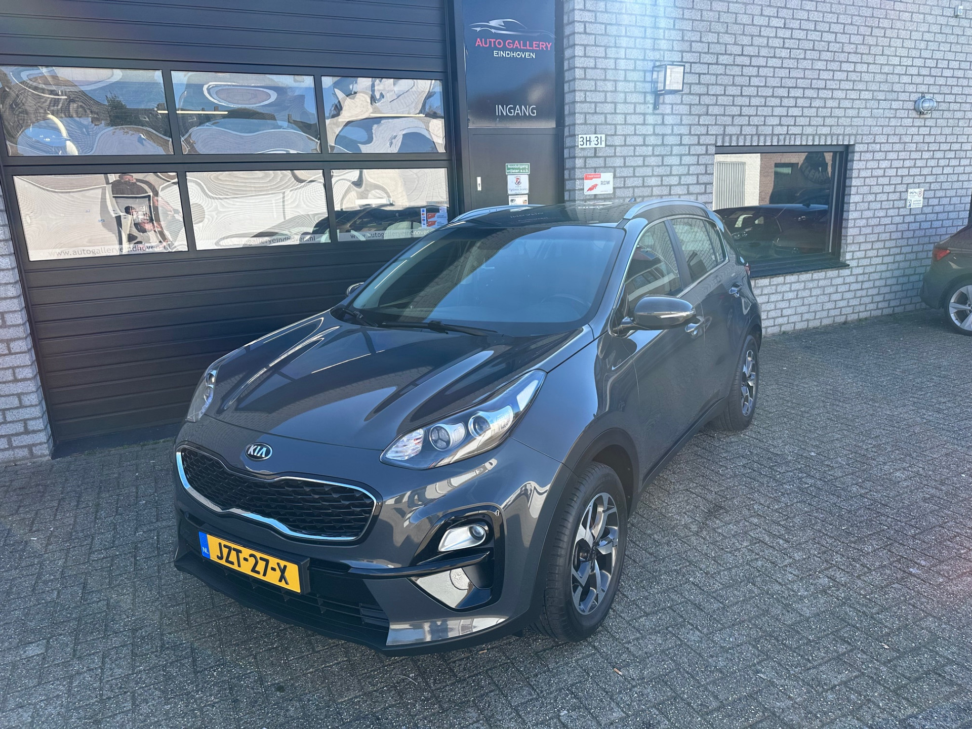 51726784